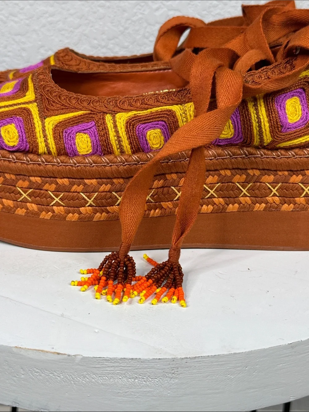 FARM RIO RUST ESPADRILLE FLATFORM EMBROIDERED LACE UP PLATFORM SHOES NWT SIZE 8